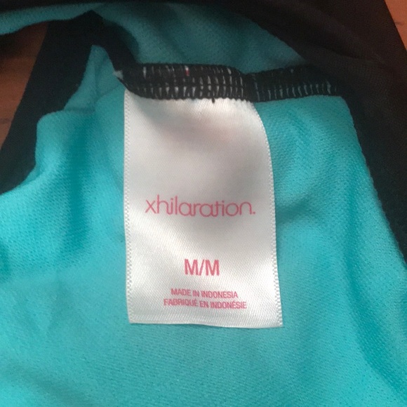 Xhileration Ruffle Swing Top! - Picture 5 of 6